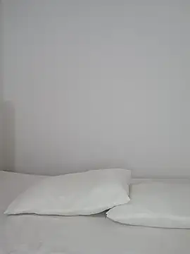 Maria x Alejandra online show from 25, 2, 2026