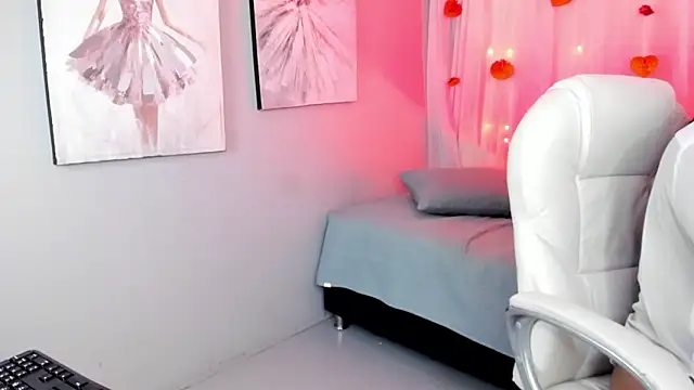 blush bloom online show from 7, 2, 2026