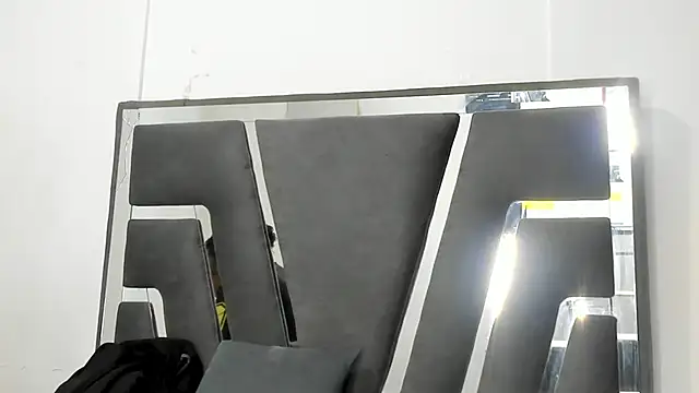 Sophiia88 online show from 9, 4, 2026