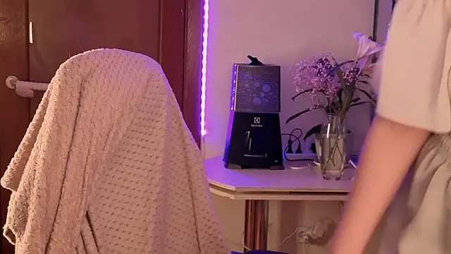 Doll lira online show from 7, 2, 2026