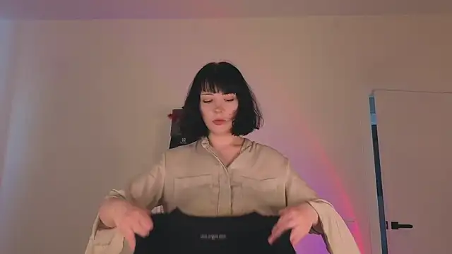 Snapshot of Doll_lira chatting on 4, 6, 2026 Doll lira online show from 4, 6, 2026