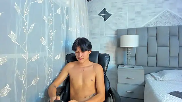 SalvatoreBenford online show from 3, 2, 2026