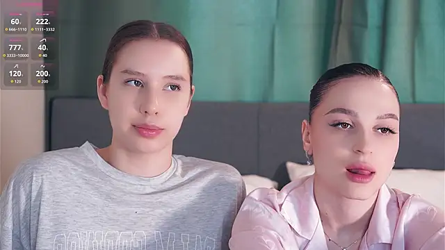 ZofiaSoshnik online show from 6, 3, 2026