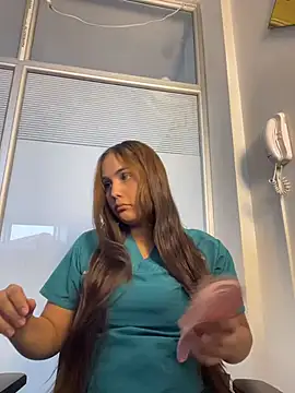 Noa Harper- online show from 23, 2, 2026