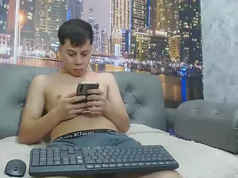 santiago xxxcol online show from 26, 3, 2026