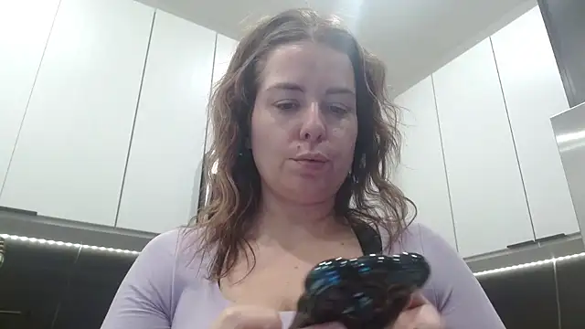 HazelSkyesChat online show from 25, 3, 2026