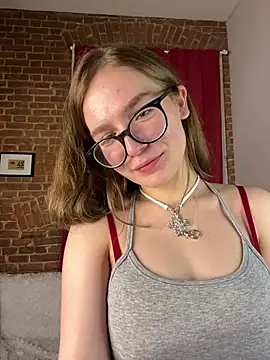 MyKittySayMeow online show from 29, 3, 2026