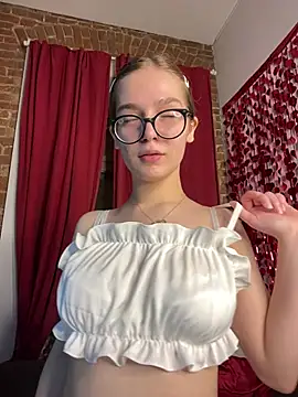 MyKittySayMeow online show from 13, 2, 2026