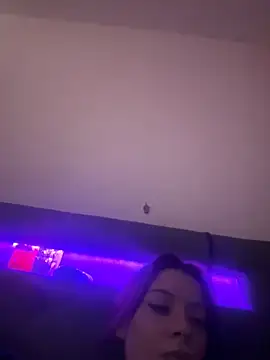 SofieKayla online show from 4, 2, 2026