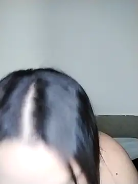 SamanthaStonee online show from 9, 4, 2026