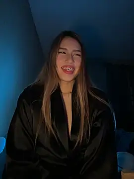 Snapshot of romyamo chatting on 2, 5, 2026 romyamo online show from 2, 5, 2026