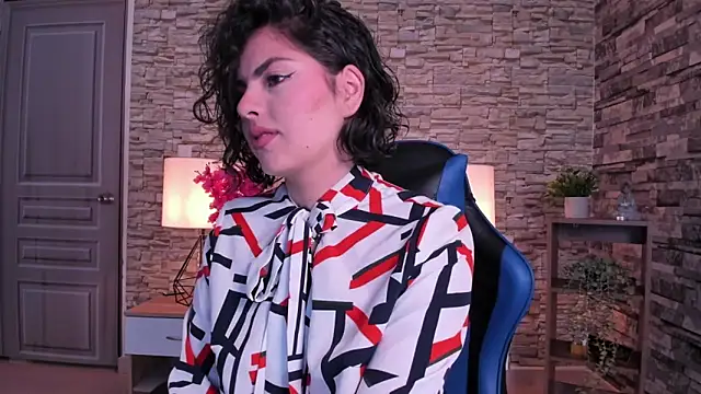 Snapshot of butterflyx39 chatting on 8, 5, 2026 butterflyx39 online show from 8, 5, 2026