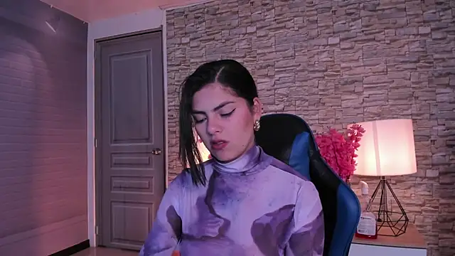 Snapshot of butterflyx39 chatting on 16, 5, 2026 butterflyx39 online show from 16, 5, 2026