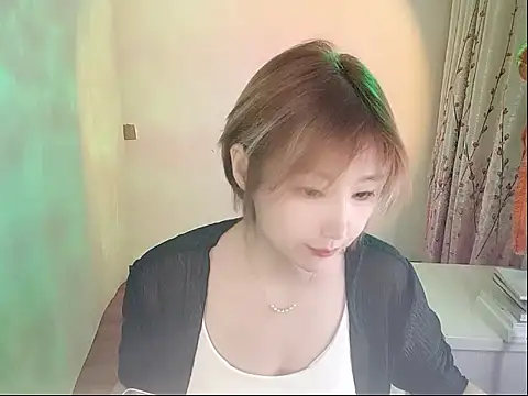 Snapshot of moo-77 chatting on 15, 5, 2026 moo-77 online show from 15, 5, 2026