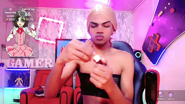 Snapshot of Karol_Vanessa__ chatting on 20, 5, 2026 Karol Vanessa online show from 20, 5, 2026