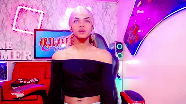 Snapshot of Karol_Vanessa__ chatting on 21, 5, 2026 Karol Vanessa online show from 21, 5, 2026