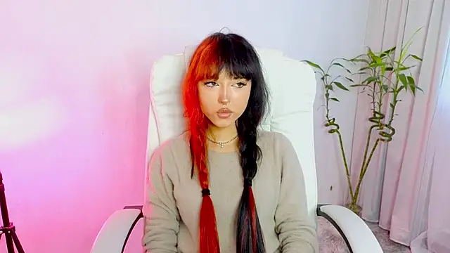   Amiraa online show from 8, 2, 2026