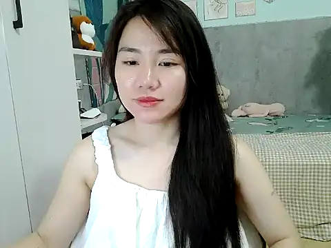 Amy8386 online show from 19, 4, 2026