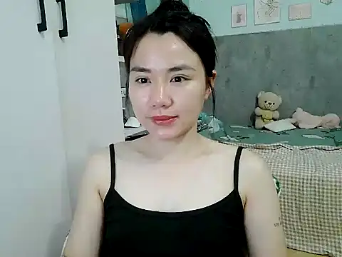 Amy8386 online show from 18, 4, 2026