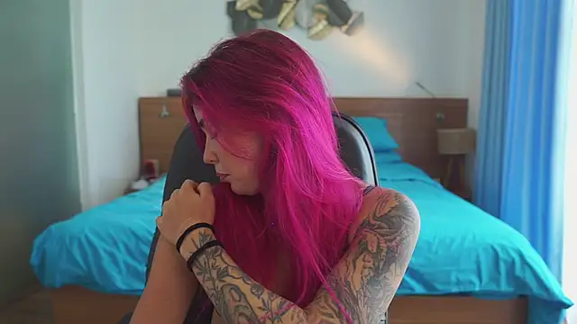 Sarah Pink online show from 9, 1, 2026