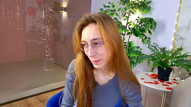 LeyaAtwood online show from 15, 2, 2026