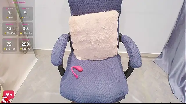 Sweet Girl2k7 online show from 27, 2, 2026