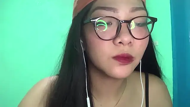 TerisaYellow online show from 8, 2, 2026