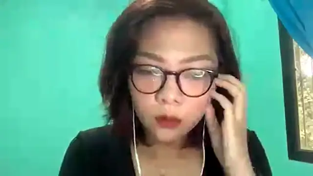 TerisaYellow online show from 5, 2, 2026