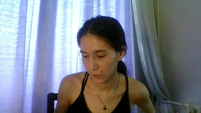 NickiKisinger online show from 19, 7, 2026