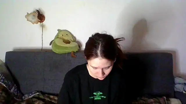 NickiKisinger online show from 2, 4, 2026