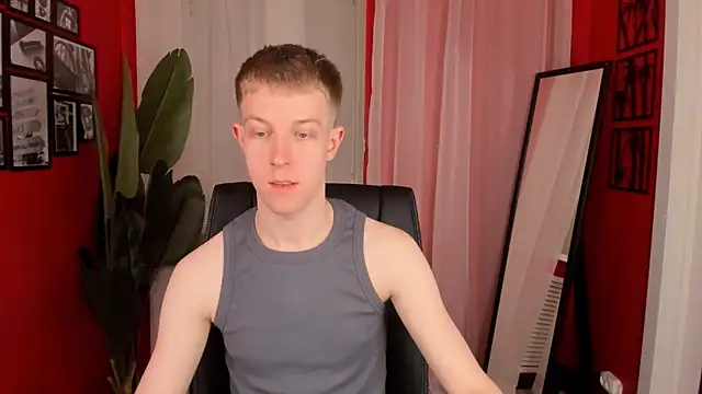 Snapshot of Dylan_Norton chatting on 7, 5, 2026 Dylan Norton online show from 7, 5, 2026