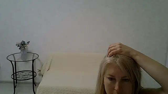 Snapshot of Opaldream chatting on 24, 5, 2026 Opaldream online show from 24, 5, 2026