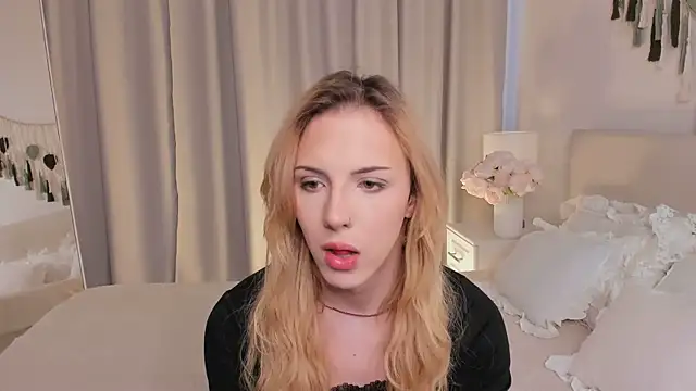 Snapshot of Tiffany__King chatting on 23, 4, 2026 Tiffany King online show from 23, 4, 2026