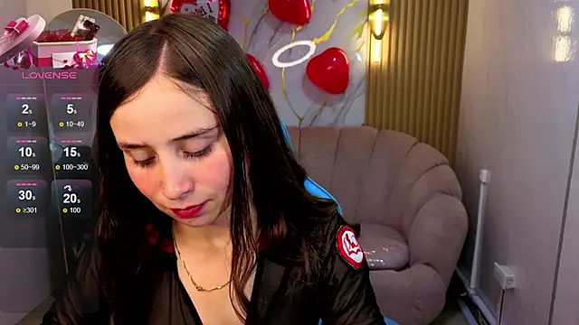 Ariana18 b online show from 23, 2, 2026