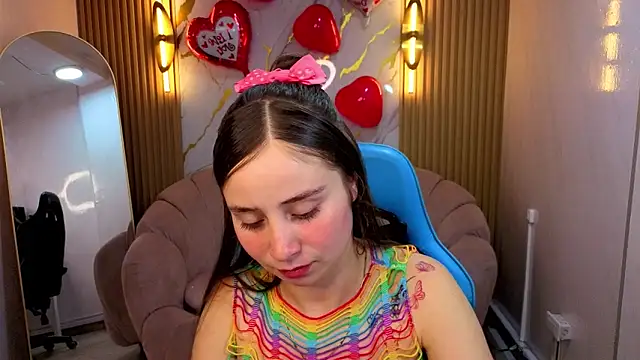 Ariana18 b online show from 20, 2, 2026