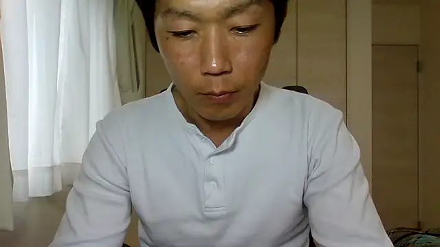 Snapshot of K0U-123 chatting on 3, 5, 2026 K0U-123 online show from 3, 5, 2026