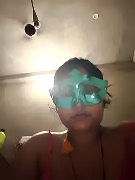 Sexy khushi19 online show from 26, 4, 2026