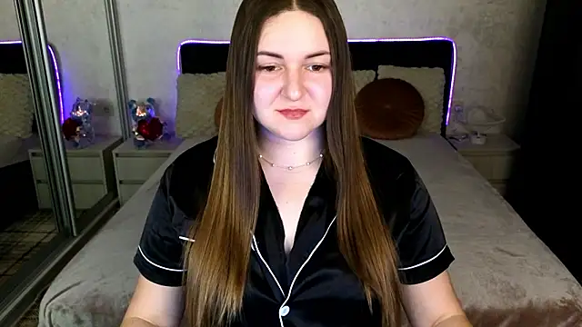 Eva Luxx online show from 17, 2, 2026