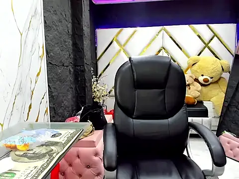  EmilySquirt online show from 21, 2, 2026