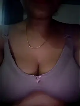 Snapshot of mistii07 chatting on 17, 6, 2026 mistii07 online show from 17, 6, 2026