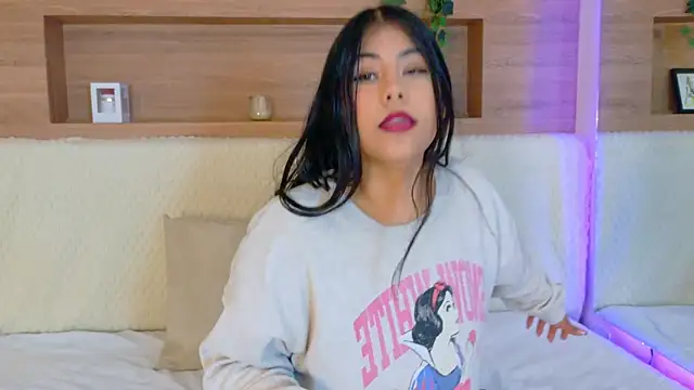 VioletBloomm online show from 21, 3, 2026