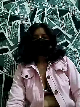 RoxyQueenX online show from 30, 4, 2026