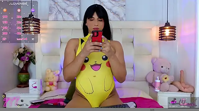 Snapshot of Sophia_Valentina chatting on 12, 6, 2026 Sophia Valentina online show from 12, 6, 2026