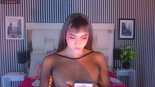 Sophia Valentina online show from 9, 2, 2026