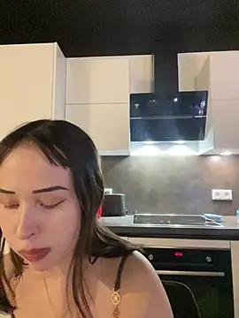 Just-Lilly online show from 10, 3, 2026