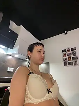 Just-Lilly online show from 17, 3, 2026