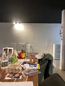 Just-Lilly online show from 3, 4, 2026