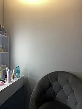 Snapshot of Just-Lilly chatting on 28, 4, 2026 Just-Lilly online show from 28, 4, 2026