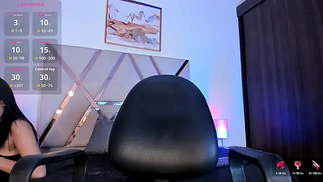 Lucia velez online show from 8, 2, 2026