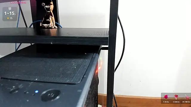 Lucia velez online show from 15, 2, 2026